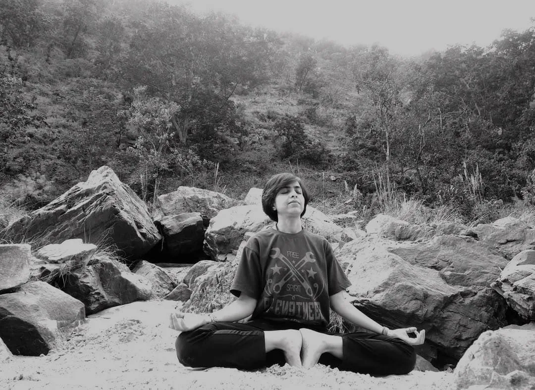 Yoga con Apeksha Maestra de Yoga, Sta Apeksha Bhagwat